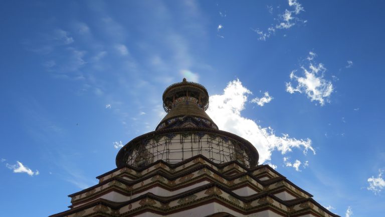 西藏西行─雲端上的八大弟子