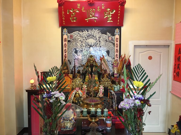 重法則法重—人間有佛 帝君崇德 重法則法重—人間有佛 帝君崇德